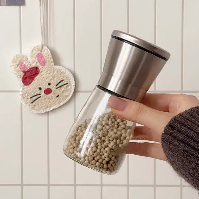 Manual Pepper Grinder